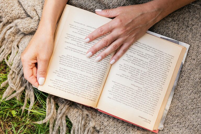 Mindful Breaks You Can Take in Five Minutes for Instant Calm